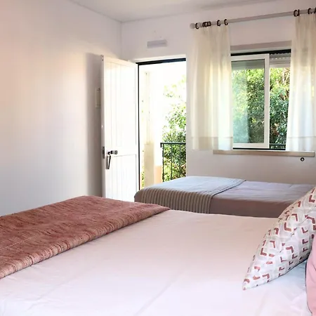 Guest house Costa Brava Alojamento *