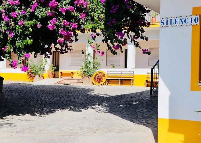 Pensionat Costa Brava Benedita