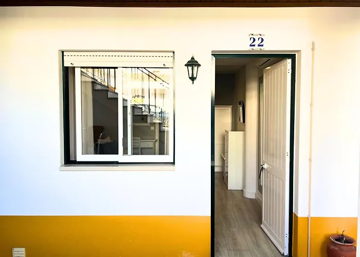 Guest house Costa Brava Alojamento Benedita