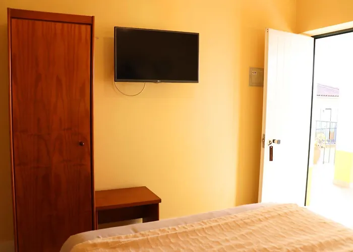 Costa Brava Alojamento 3*